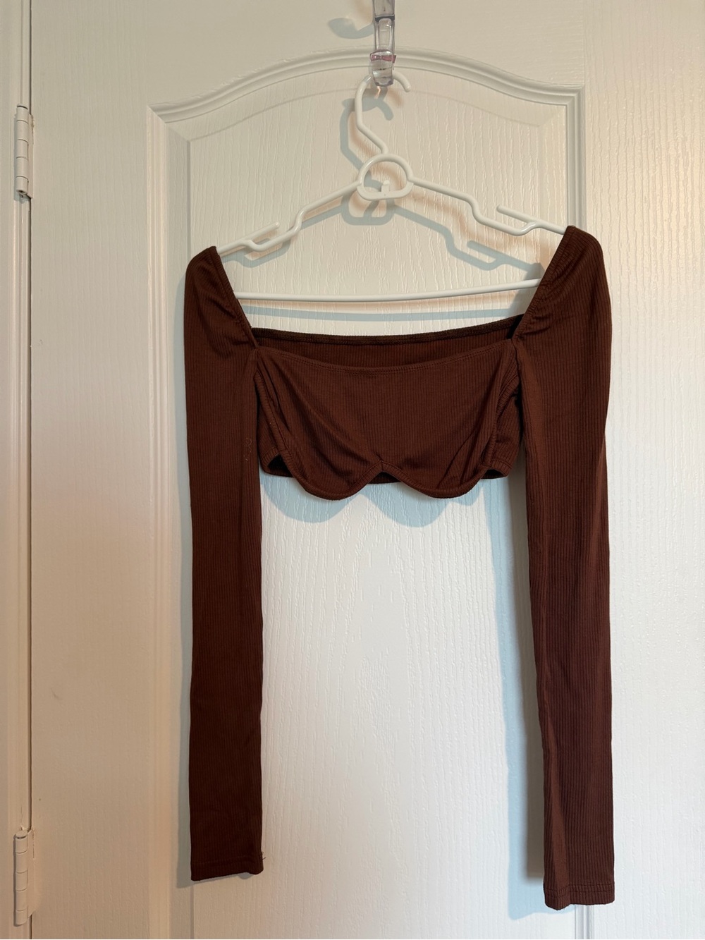 SHEIN Chocolate Brown Off-Shoulder Long Sleeve Crop Top